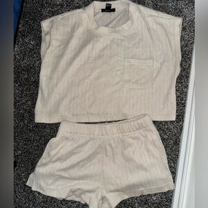 Cream Forever21 Set